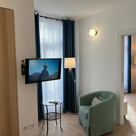 Rooms Quiet Madrid Exterior foto