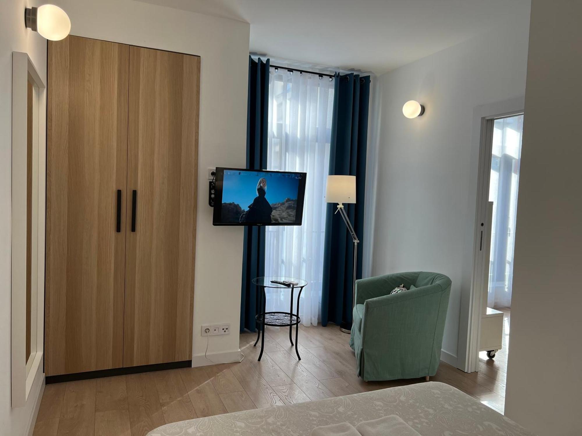 Rooms Quiet Madrid Exterior foto